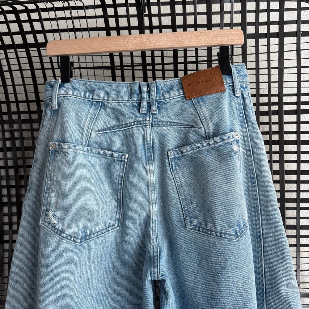 Free people We The Free Good Luck Mid-Rise Barrel Jeans - Picture 5 of 8